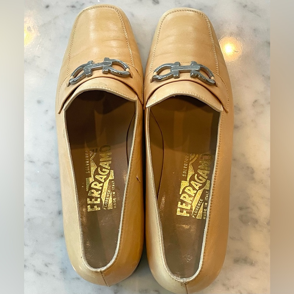 Salvatore Ferragamo Leather Loafers w/ Silver Branded Hardware, 7.5C - Picture 10 of 15